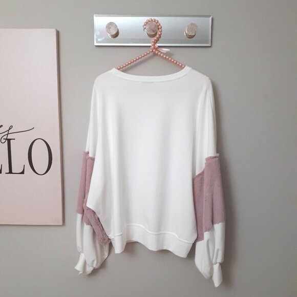 EUC Zara white sweatshirt with pink faux fur sleeve detail, S - Picture 8 of 9
